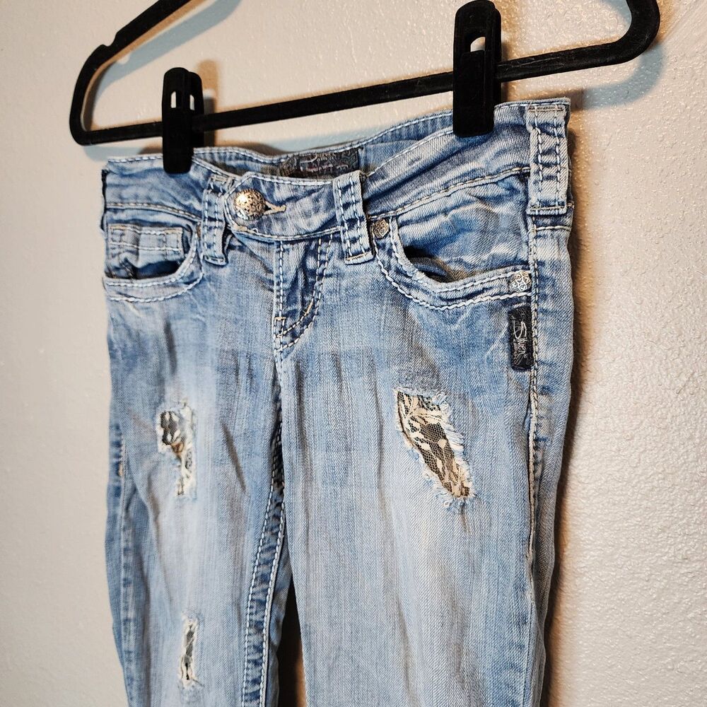 Silver Jeans Co Tuesday W25 L33 Distressed Lace Patch Low Rise Bootcut 25x33
